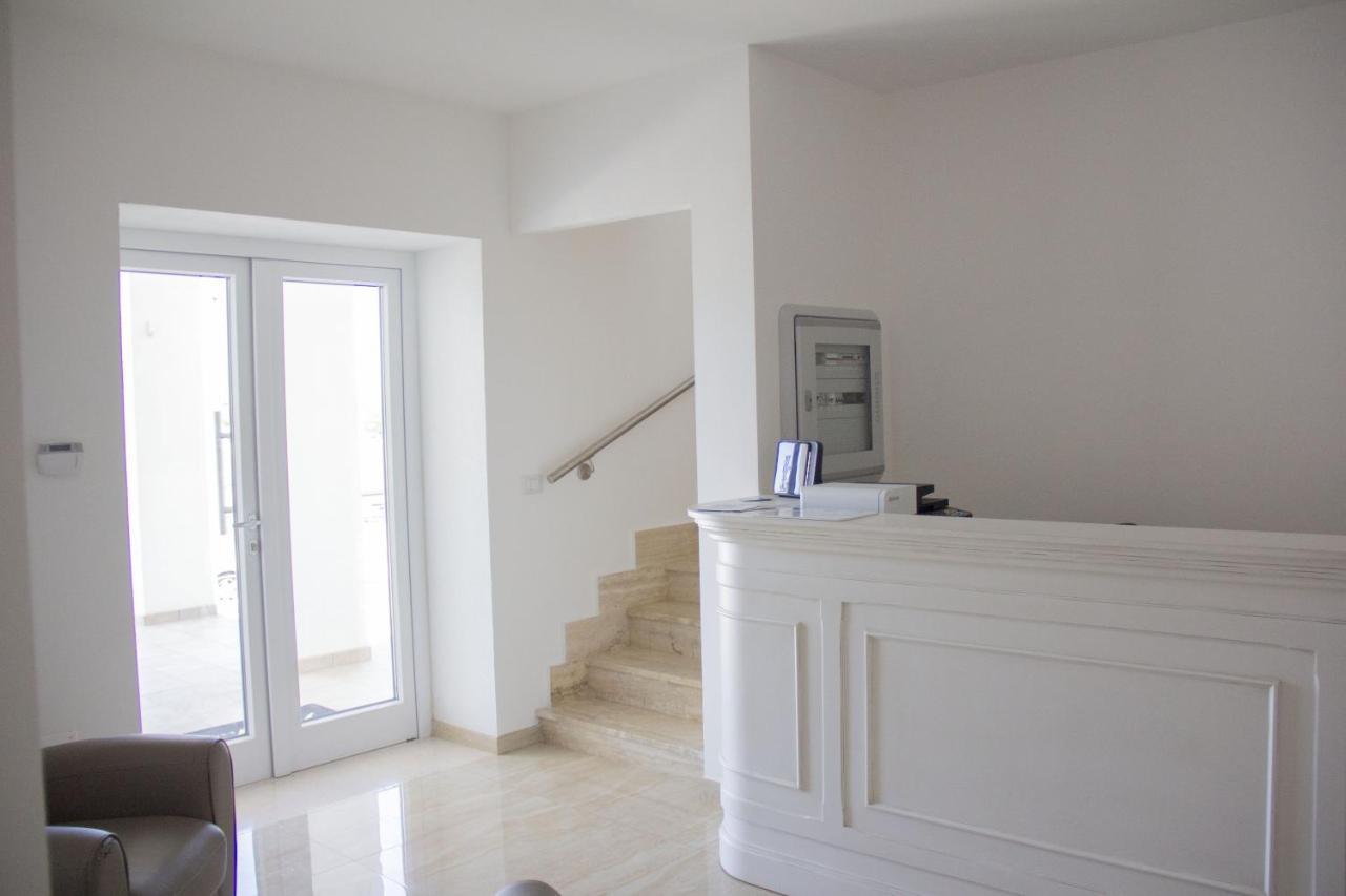 B&B Imperial Exclusive Rooms & Breakfast Porto Cesareo Bagian luar foto