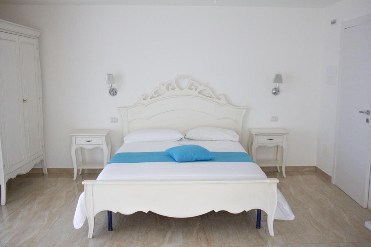 B&B Imperial Exclusive Rooms & Breakfast Porto Cesareo Bagian luar foto