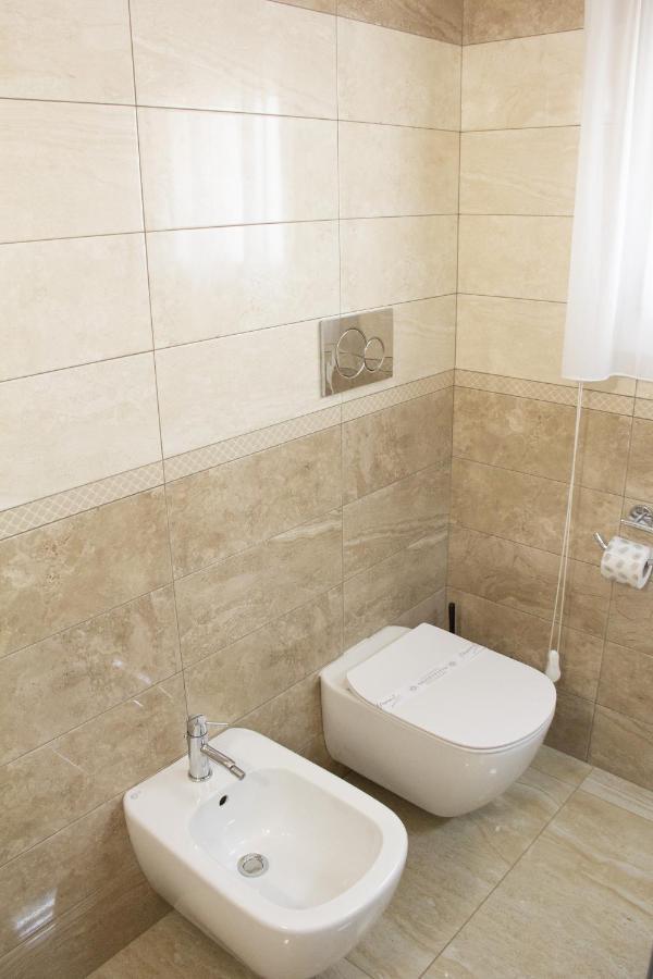 B&B Imperial Exclusive Rooms & Breakfast Porto Cesareo Bagian luar foto